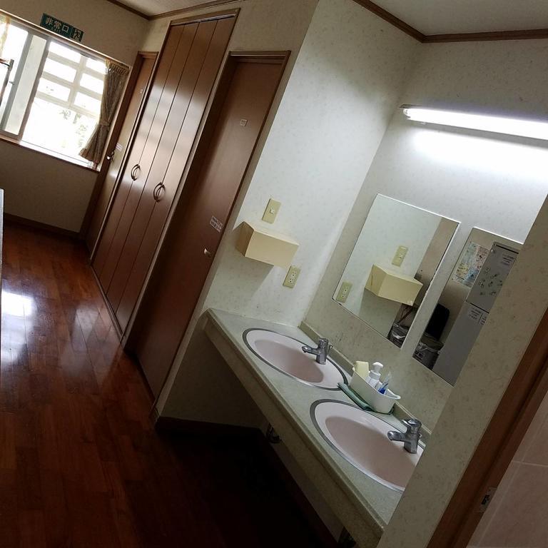 Minshuku Urizun Hotel Ishigaki  Екстериор снимка